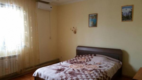 Guest House on Topolinaya